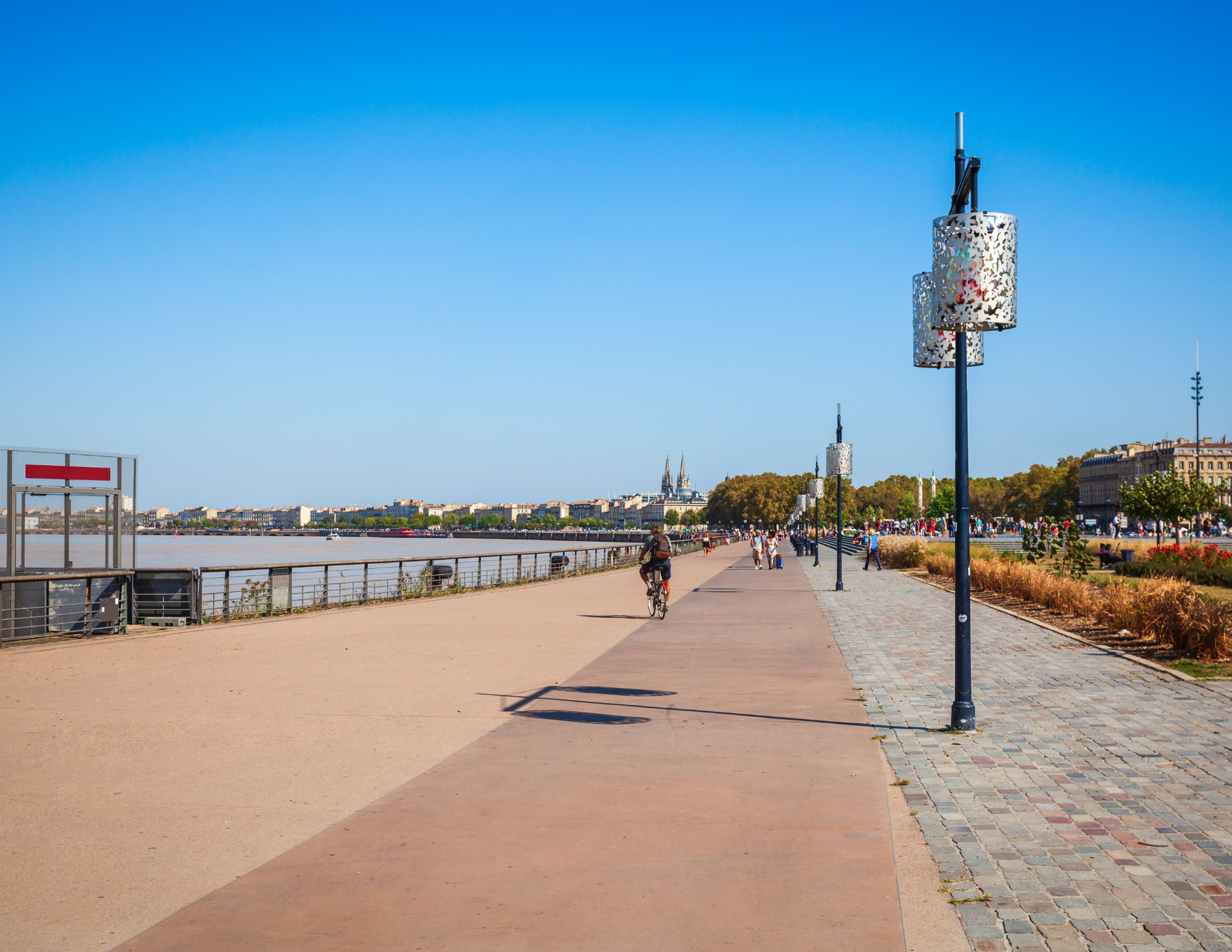 Best Things to Do in Bordeaux France (5).png